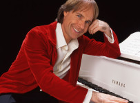 Richard-Clayderman-Red-Jacket
