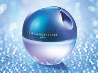 Súťažte o nový toaletný parfum Incandessence Glow zo spoločnosti Avon!