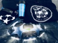 Vyhraj sadu oblečenia a doplnkov z kolekcie UEFA Champions League