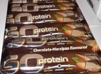 Súťaž o balíček tyčiniek Biotech USA GO Protein Bar