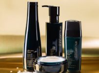 Súťaž o luxusné kúsky Shu Uemura Ultimate Reset