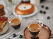 Súťaž o dva elegantné espresso poháriky od De’Longhi