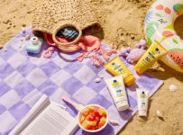 Súťaž o výbavu na opaľovanie s AVON Care Sun+